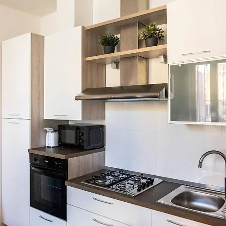 Lägenhet La Corte - O Con Posto Auto Privato Albenga