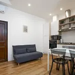 La Corte - O Con Posto Auto Privato