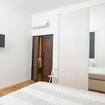 Apartmán La Corte - O Con Posto Auto Privato