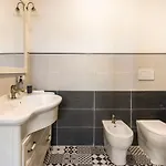 La Corte - O Con Posto Auto Privato * Αλμπένγκα