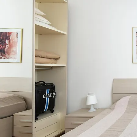 Apartamento La Corte - O Con Posto Auto Privato Albenga