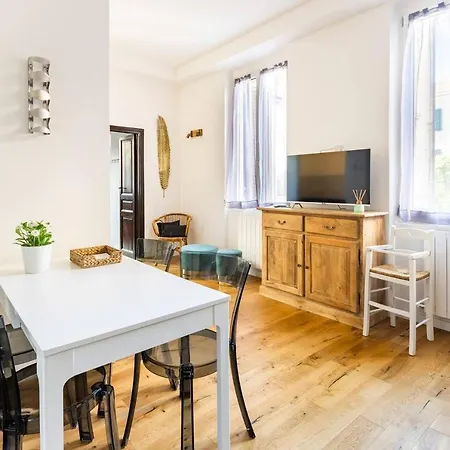 La Corte - O Con Posto Auto Privato Apartment Albenga