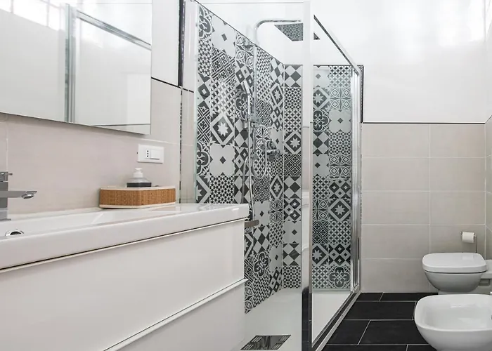 Apartament La Corte - O Con Posto Auto Privato